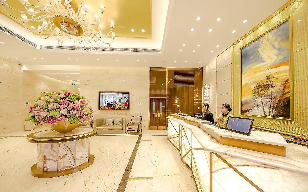 Royal Dragon Hotel Macau 3*,